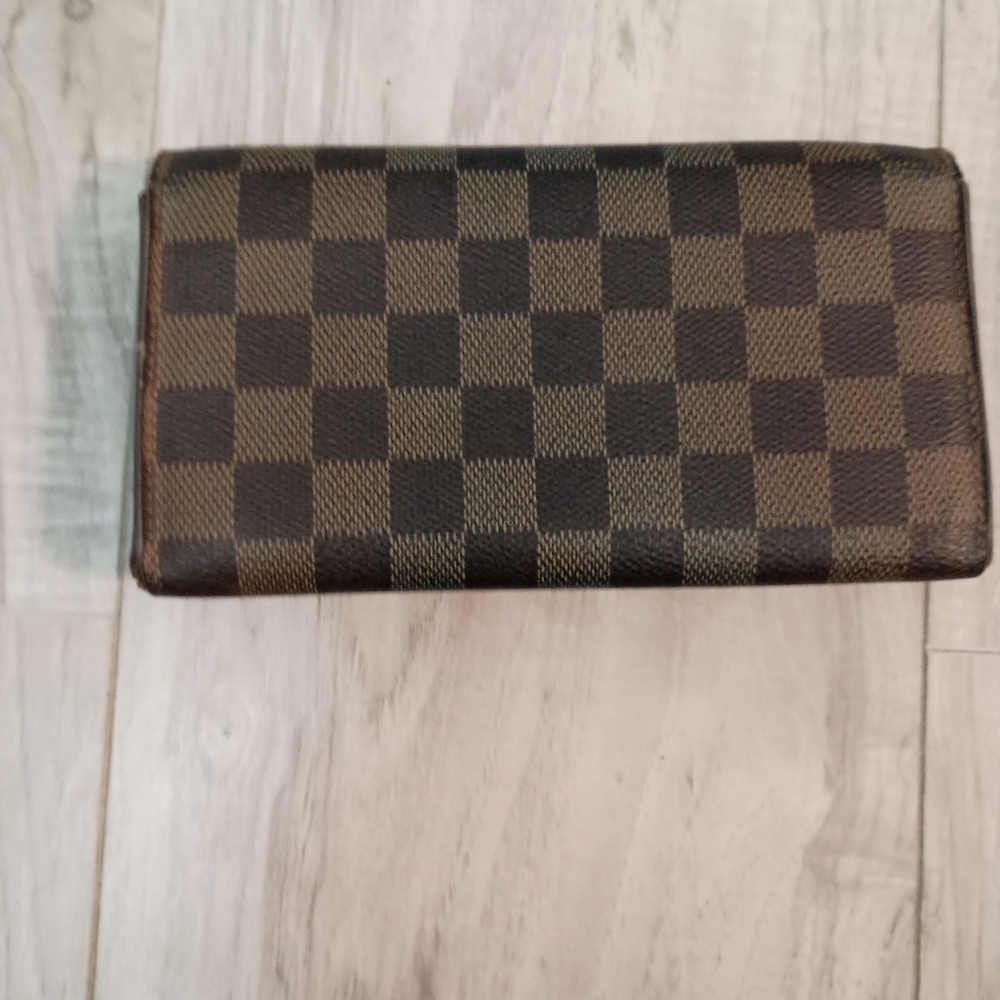 Authentic Louis Vuitton Damier Ebene Coated Canvas Leather Sarah Long Wallet - Picture 3 of 16